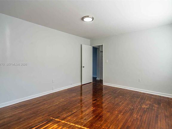 3rd image of 7931 East Dr