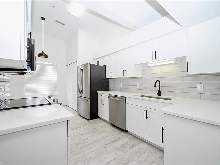 26700 Rosewood Pointe Dr #201 — Photo 8