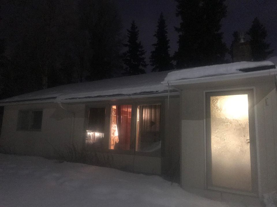 2nd image of 2229 Turnagain Pkwy
