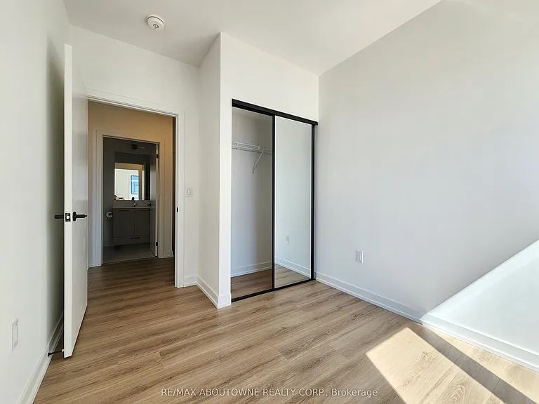 20 Lagerfeld Dr #12 — Photo 26