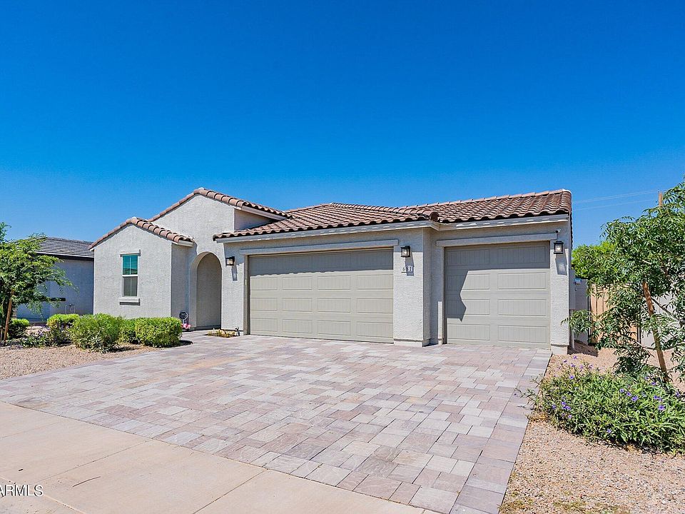 1st image of 681 S SILVERCREEK Place