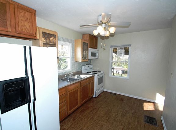 2nd image of 12137 Old Lexington Pike