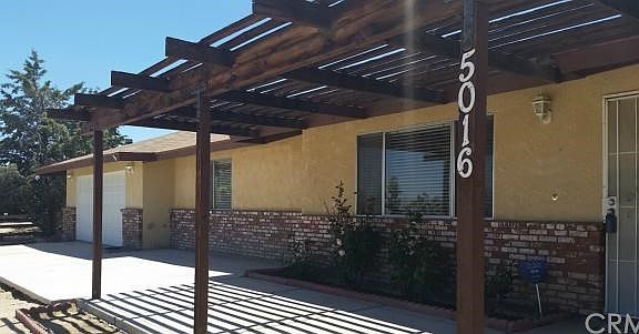 4th image of 5016 Paradise View Rd