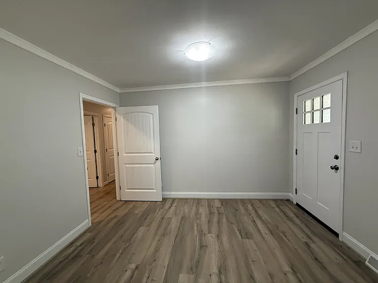 2404 Francis St — Photo 19