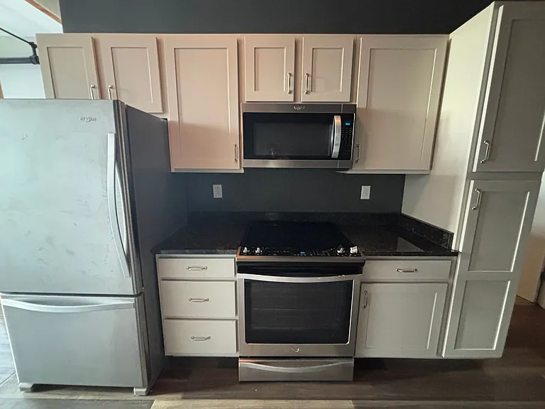 Oak Knitting Mill Apartments Franklin Square Available — Photo 11