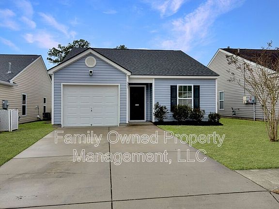 3rd image of 351 Salkahatchie St