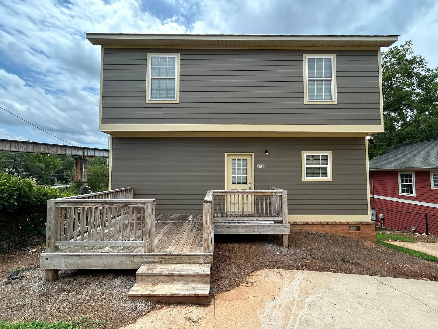Pre-Leasing For August 5th 2027! — Photo 2