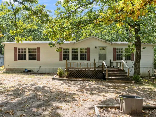 91 Crestview Rd, Conway, AR 72034