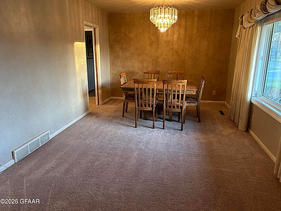 3rd image of 1338 McHugh Ave