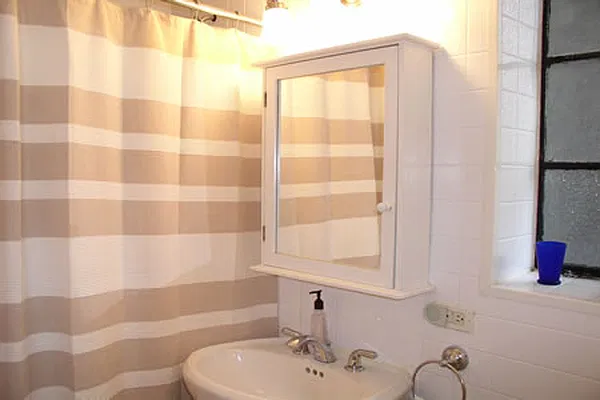 Rented by Steven Corcoran Real Estate | media 21