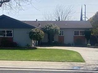 1110 Alameda Dr, Modesto, CA 95351