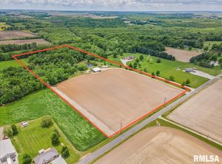 1330 North Rd, Taylorville, IL 62568