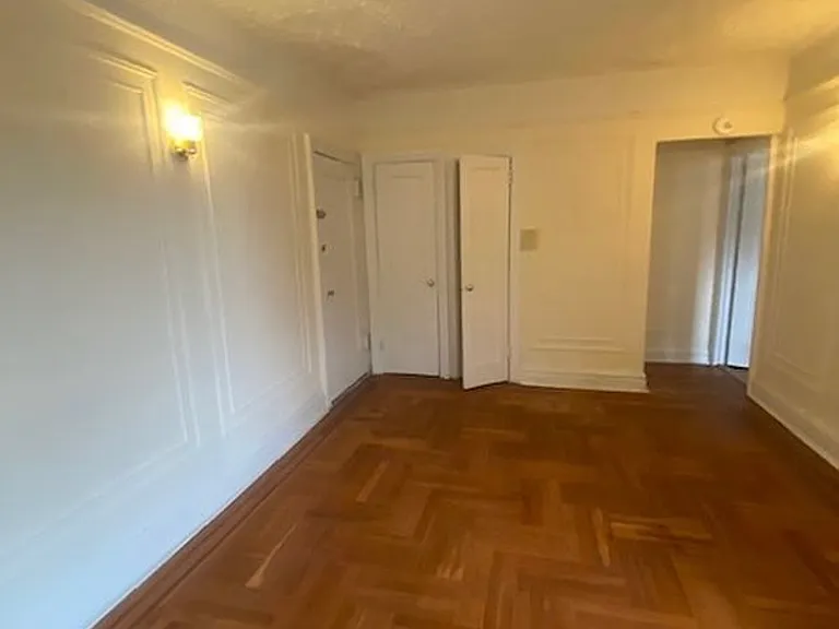 40 Sherman Ave #A5 — Photo 1