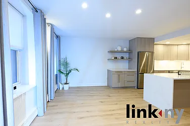 Rented by Link NY Realty