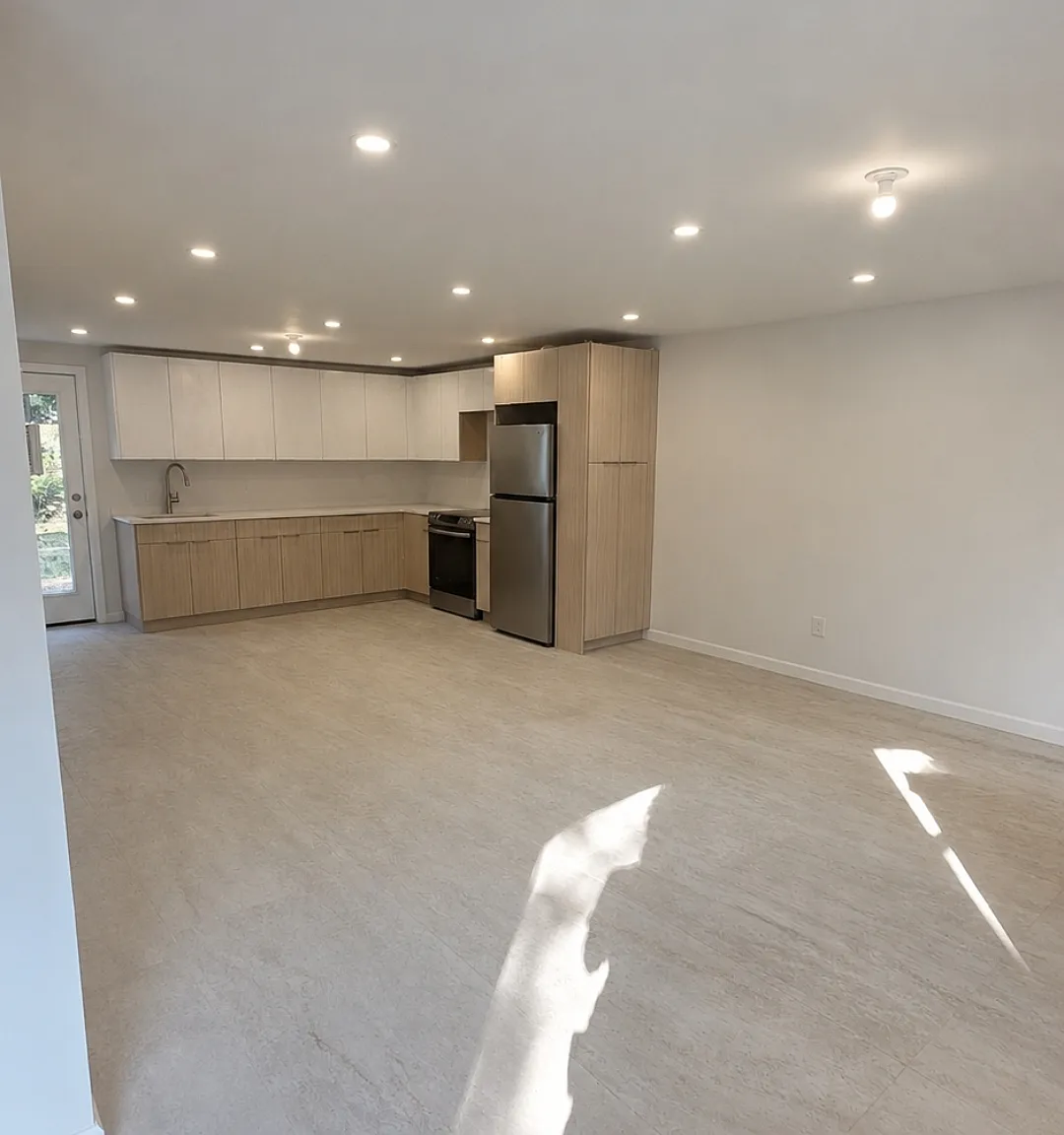 3 bed, 1.5 bath, 1240 sqft, $3,000 — Photo 4