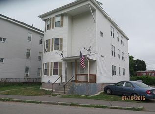 14 Douglas Ct, Worcester, MA 01603