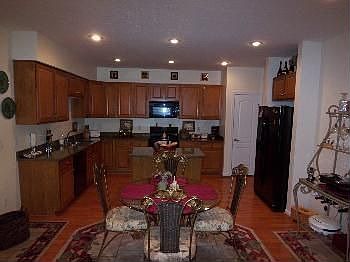 5th image of 9538 Greenery Ct