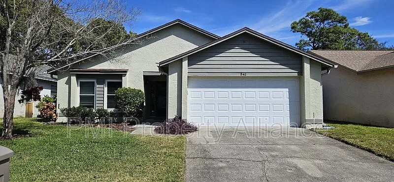541 Moccasin Ct