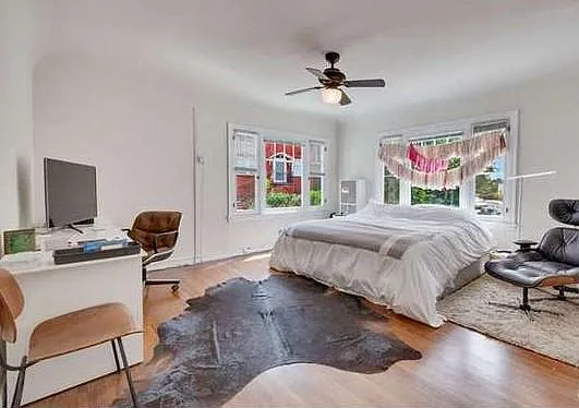 3350 Hamilton Way #B — Photo 2