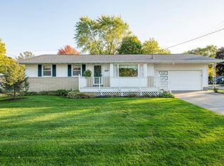1987 Southwood Ave, Norton Shores, MI
