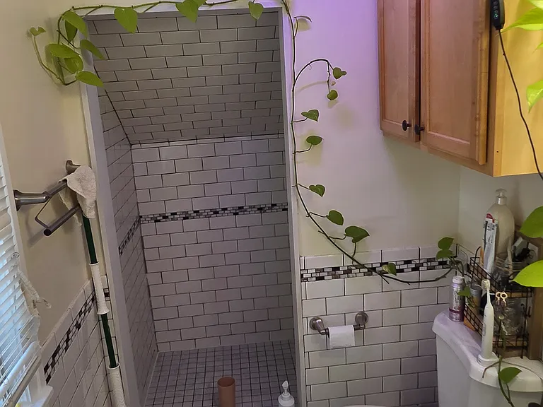 1912 Hennepin Ave S #2 — Photo 7
