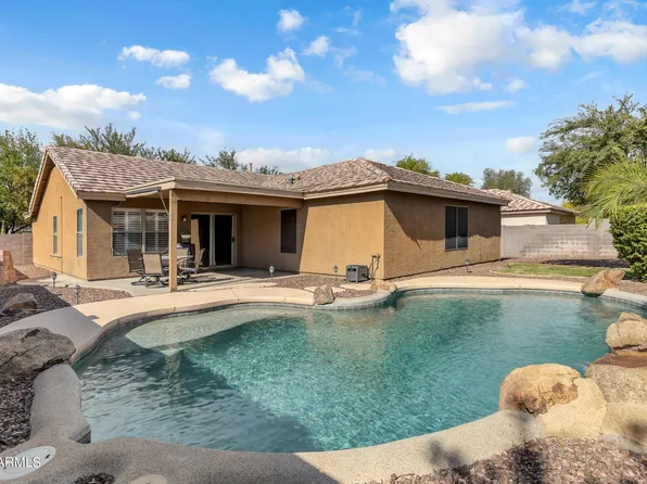 505 W FABENS Lane, Gilbert, AZ 85233
