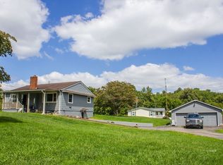 925 Elm St, Racine, OH 45771