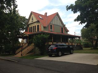 4 Phillips Rd, Nahant, MA 01908