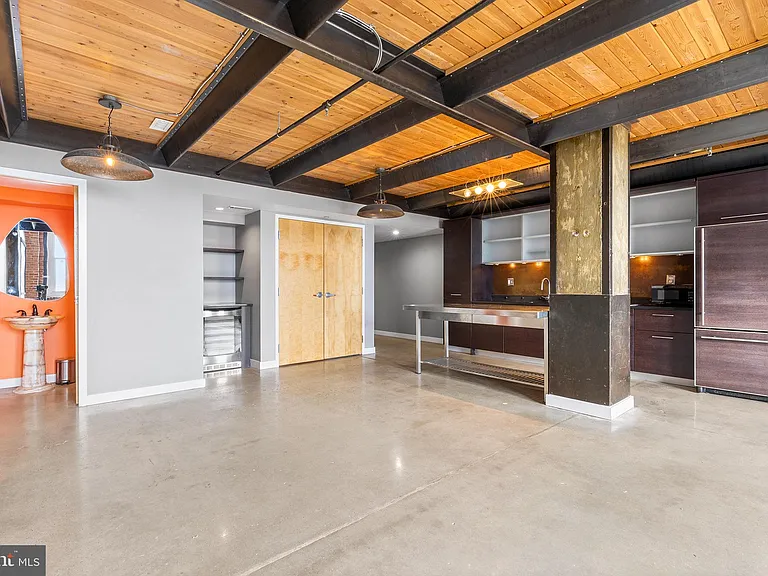 1101 Washington Ave #501 — Photo 9
