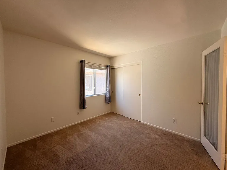 5430 Panoramic Ln — Photo 13