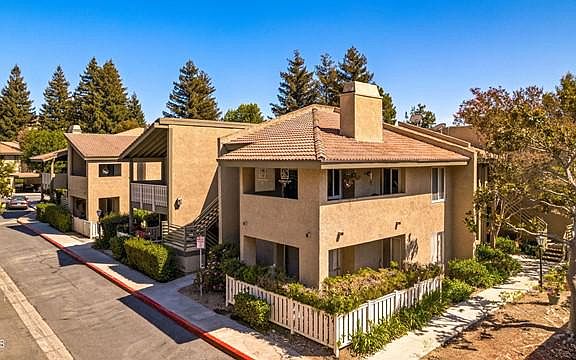 4th image of 460 Arbor Lane Ct APT 202