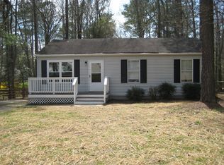 748 Royal Crescent Dr, North Chesterfield, VA 23236