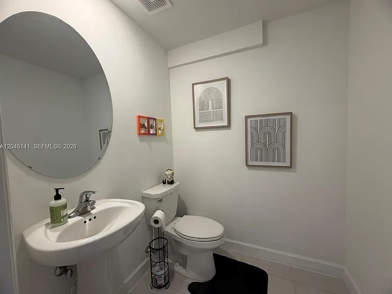 20476 NW 4th Ct #20476 — Photo 9