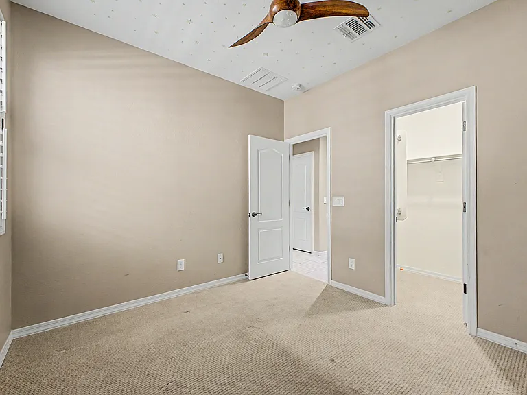 19723 W Heatherbrae Dr — Photo 17
