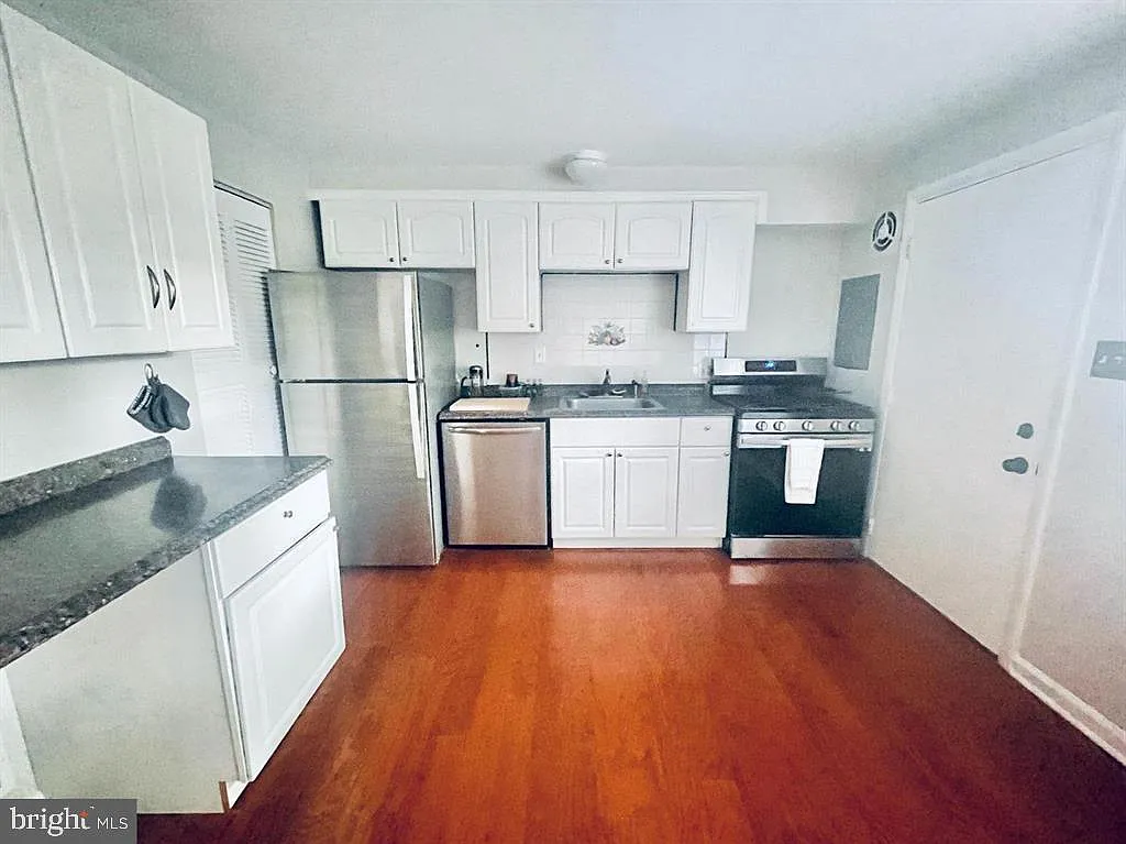 Dutch Glen Condo — Photo 2