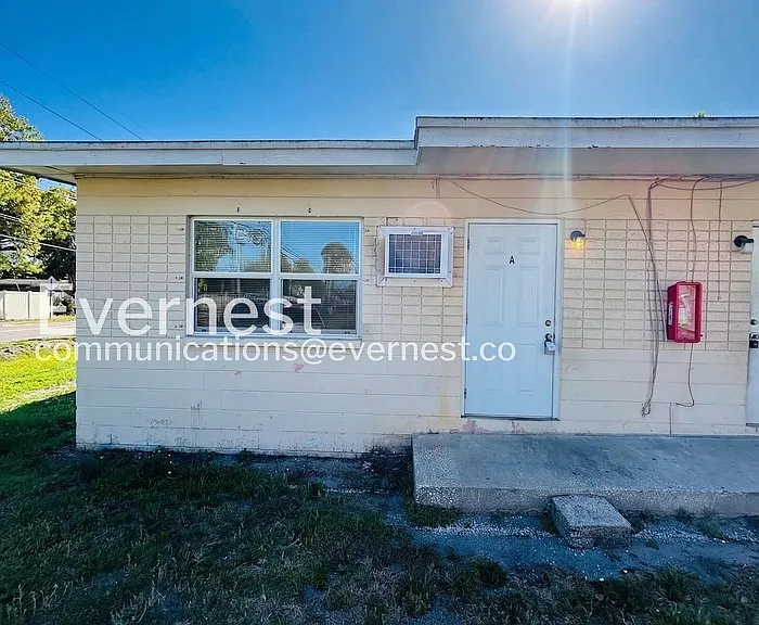 2925 N 46th St #B — Photo 1