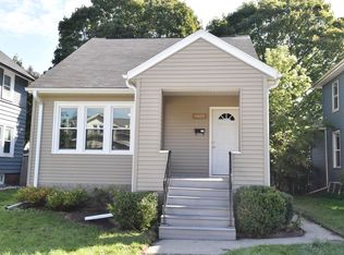 1629 Flett Ave, Racine, WI 53405