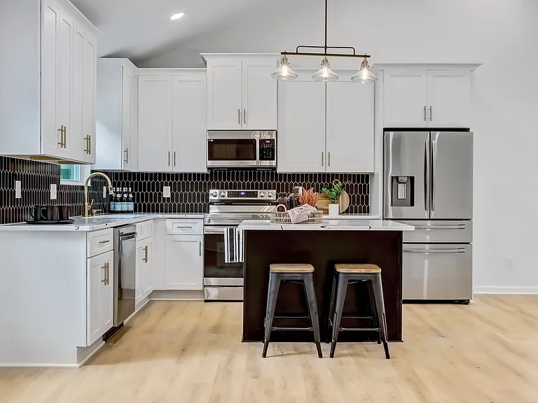 1250 Byewood Ln SW — Photo 12
