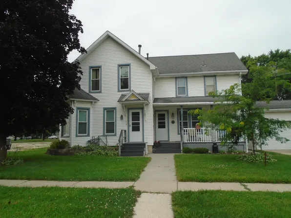 318 Cramer St, Mazomanie, WI 53560