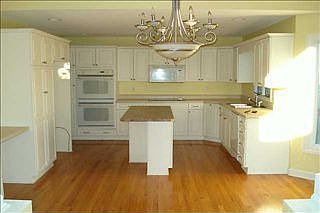 3rd image of 425 Whispering Pine Ave
