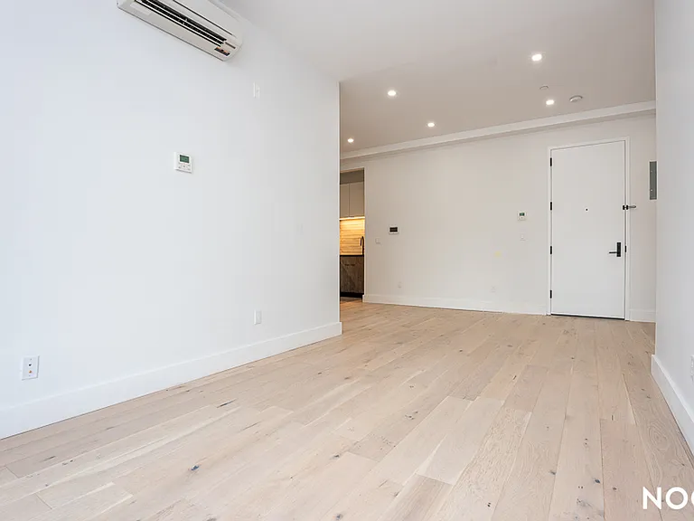 491 Evergreen Ave #2B — Photo 5
