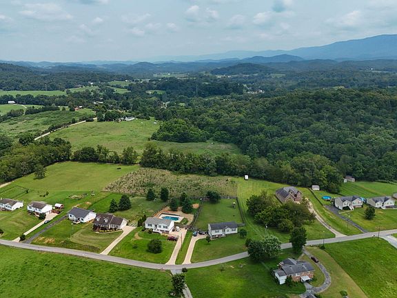 4th image of 1320 Timber Ridge Rd