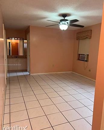 5th image of 10410 NW 129th St