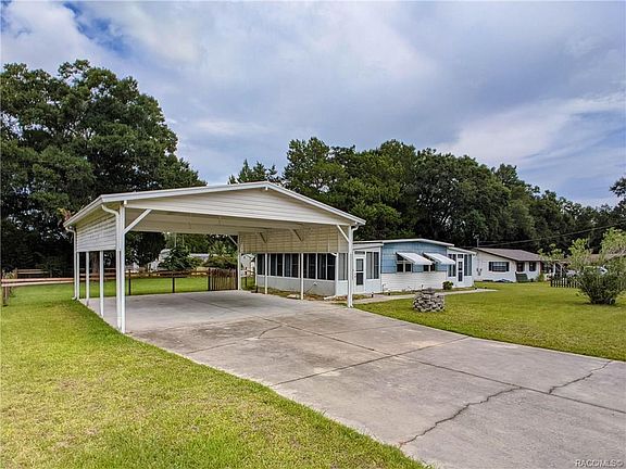 3rd image of 1385 N Manada Hill Dr