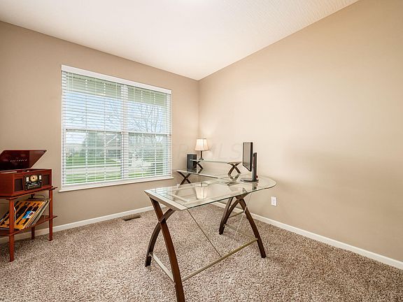 3rd image of 11157 Keswick Dr NW