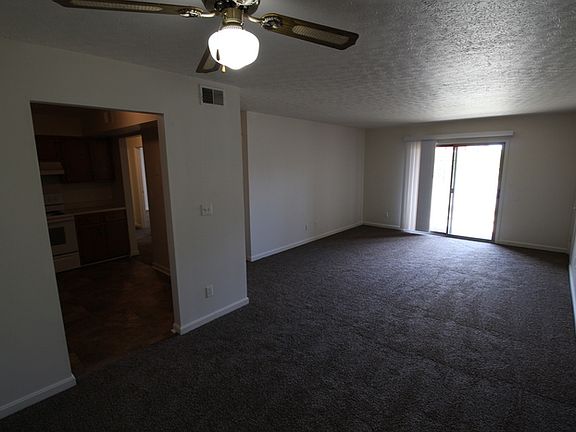 3rd image of 165 N Buckman St APT A4