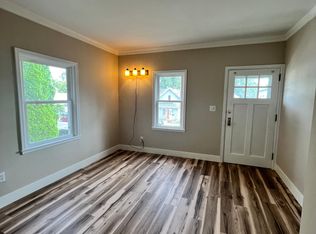 714 Maple St W, Stillwater, MN 55082