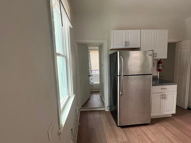 901 N Ohio Ave — Photo 3