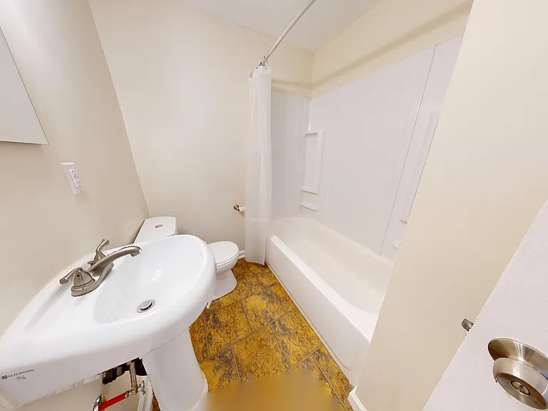 178 Dewey St #2 — Photo 7