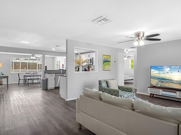 4th image of 8628 MAGNOLIA DRIVE